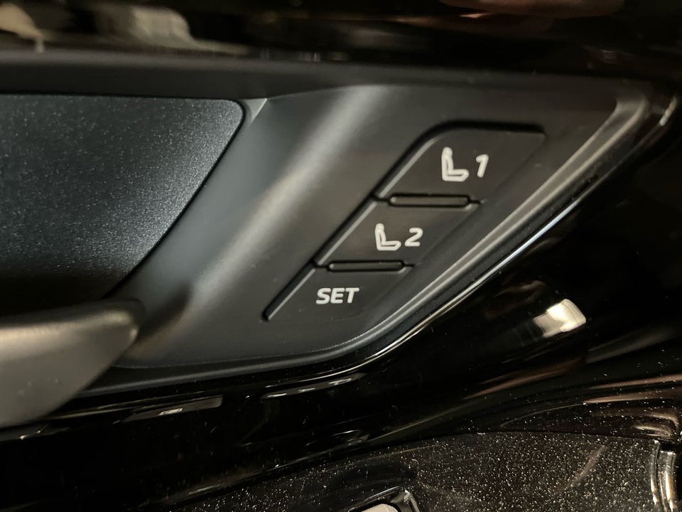 Toyota bZ4X Executive Premium 5d