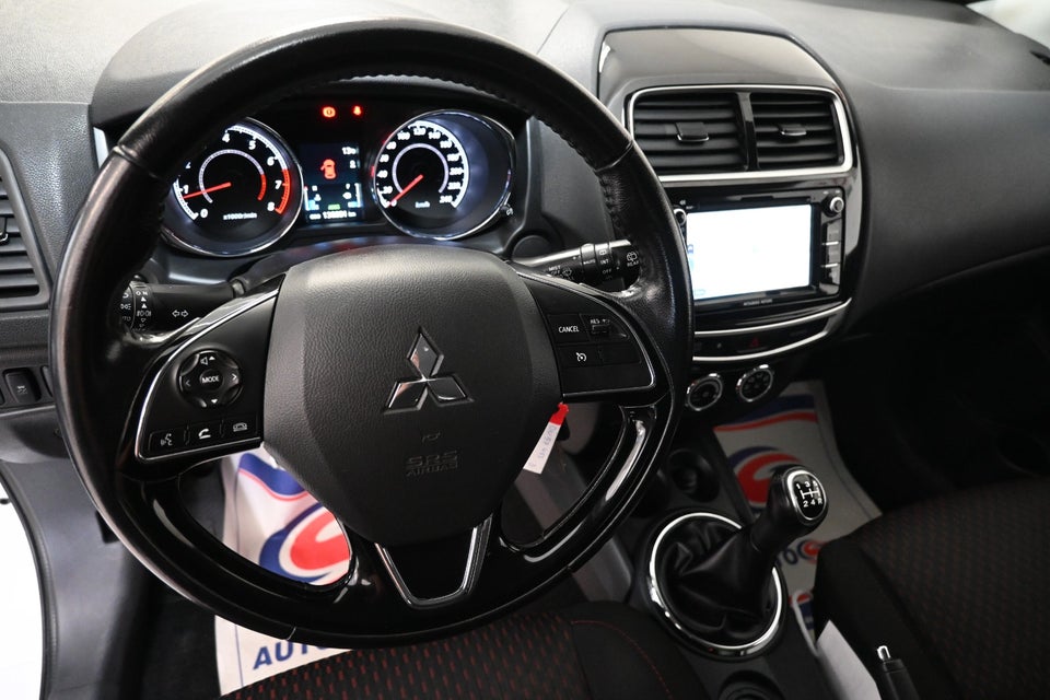 Mitsubishi ASX 1,6 Invite 5d