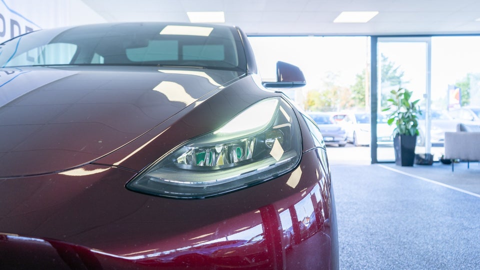 Tesla Model Y Performance AWD 5d