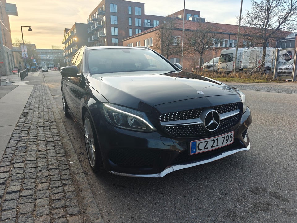 Mercedes C220 d 2,2 AMG Line stc. aut. 5d