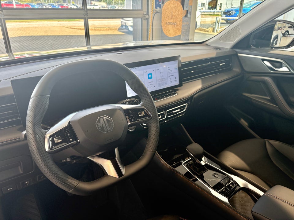 MG HS 1,5 PHEV Luxury 5d