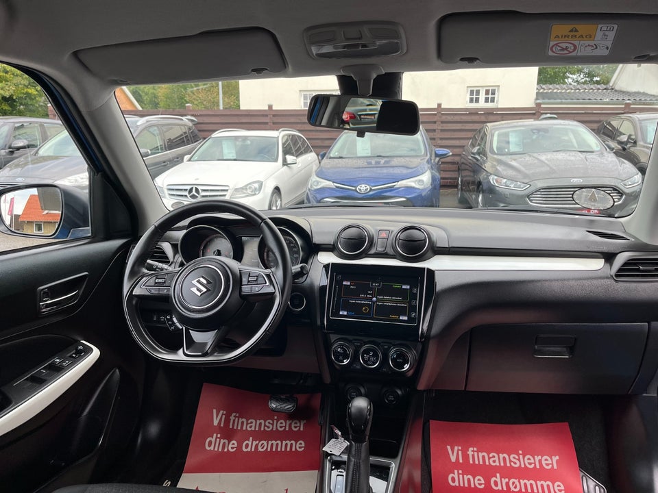 Suzuki Swift 1,2 Dualjet Exclusive CVT 5d