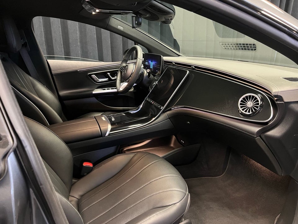 Mercedes EQE300 AMG Line 4d