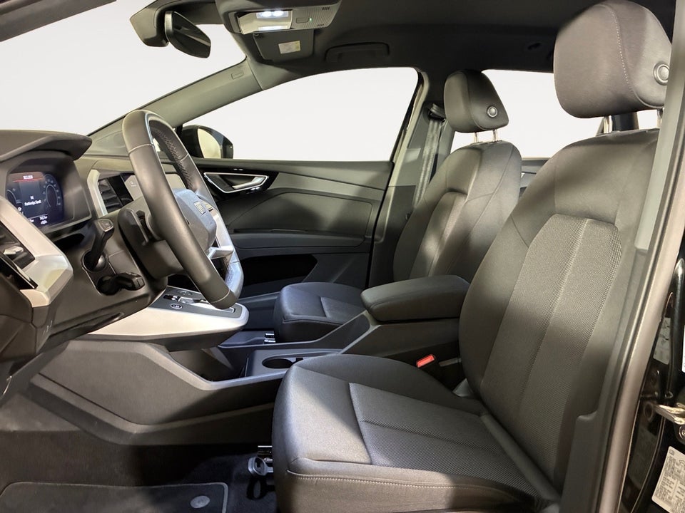 Audi Q4 e-tron 45 Progress 5d