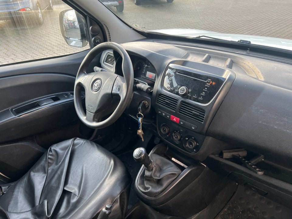 Opel Combo 1,3 CDTi 90 L2H1 eco 5d