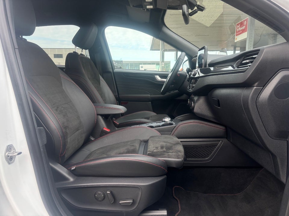 Ford Kuga 2,5 PHEV ST-Line X CVT 5d