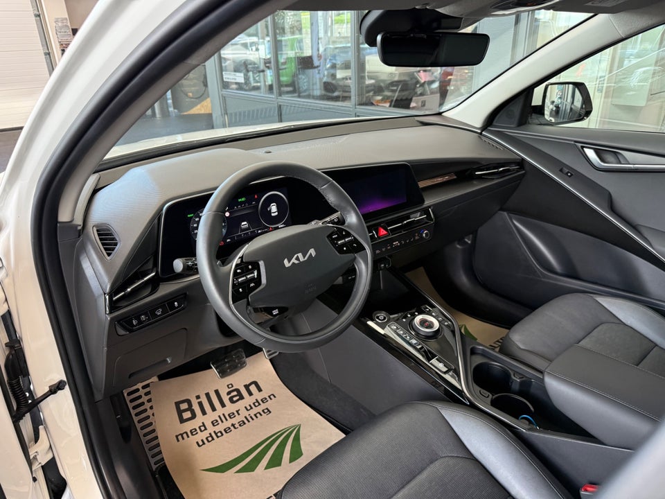 Kia Niro 64 EV Upgrade 5d