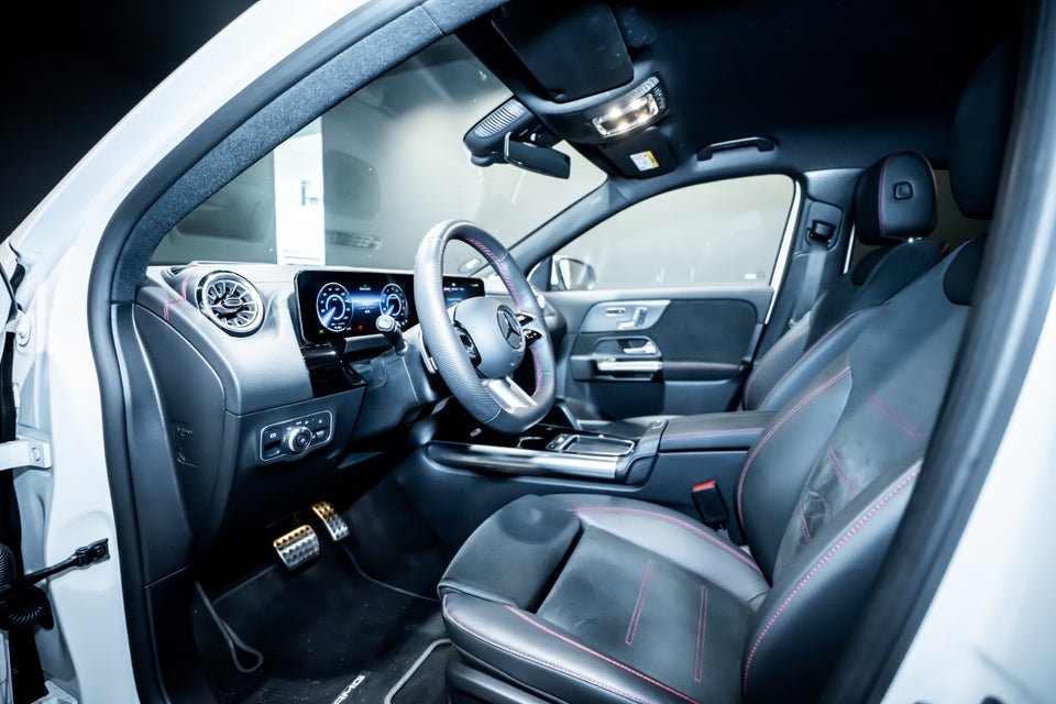 Mercedes EQA250+ AMG Premium 5d