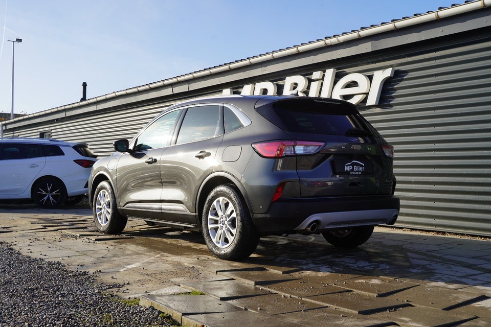 Ford Kuga 2,5 PHEV Titanium X CVT 5d