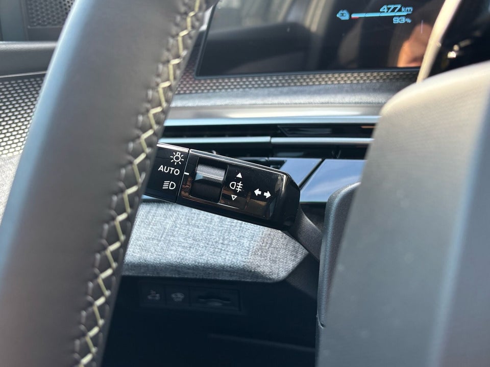 Peugeot e-5008 77 GT Pack 7prs 5d