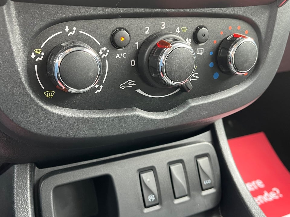 Dacia Duster 1,6 16V Family Edition 5d