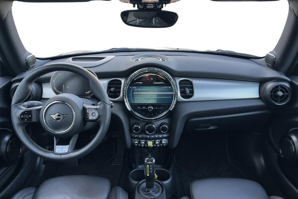 MINI Cooper SE Maximise 3d