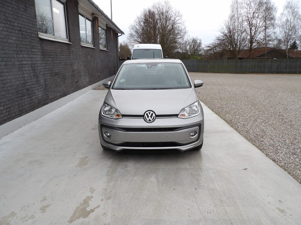 VW Up! 1,0 MPi 75 Move Up! ASG 5d