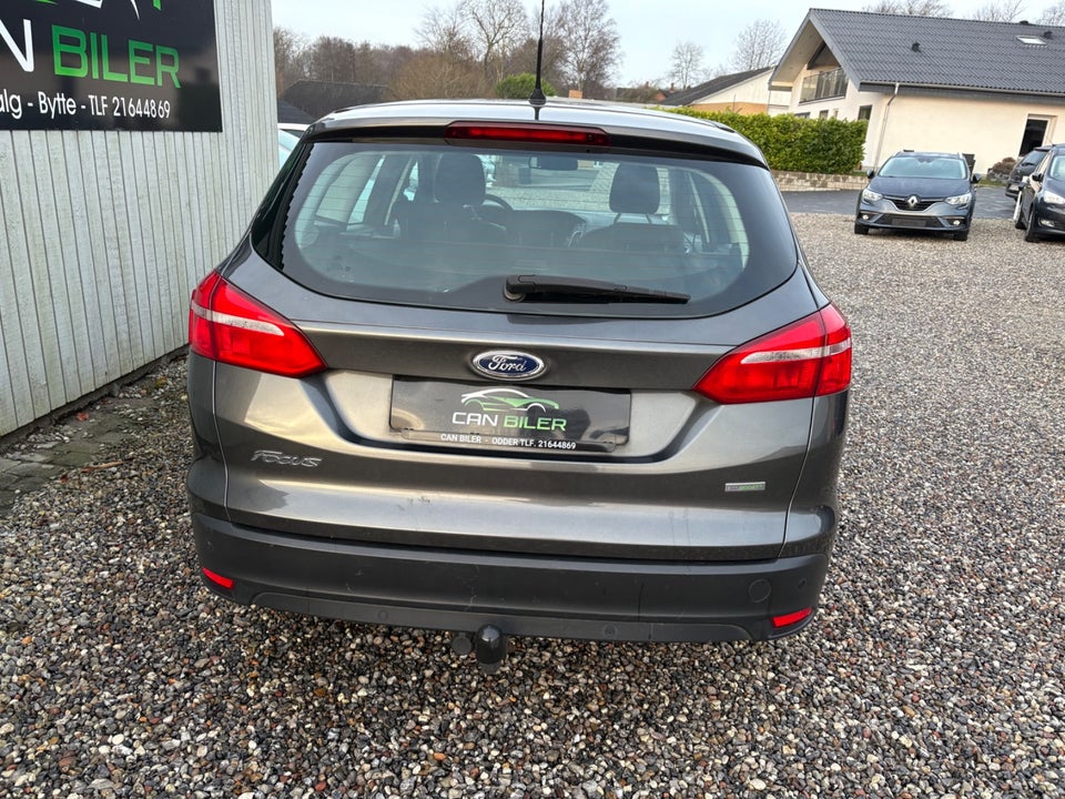 Ford Focus 1,0 SCTi 125 Titanium stc. 5d