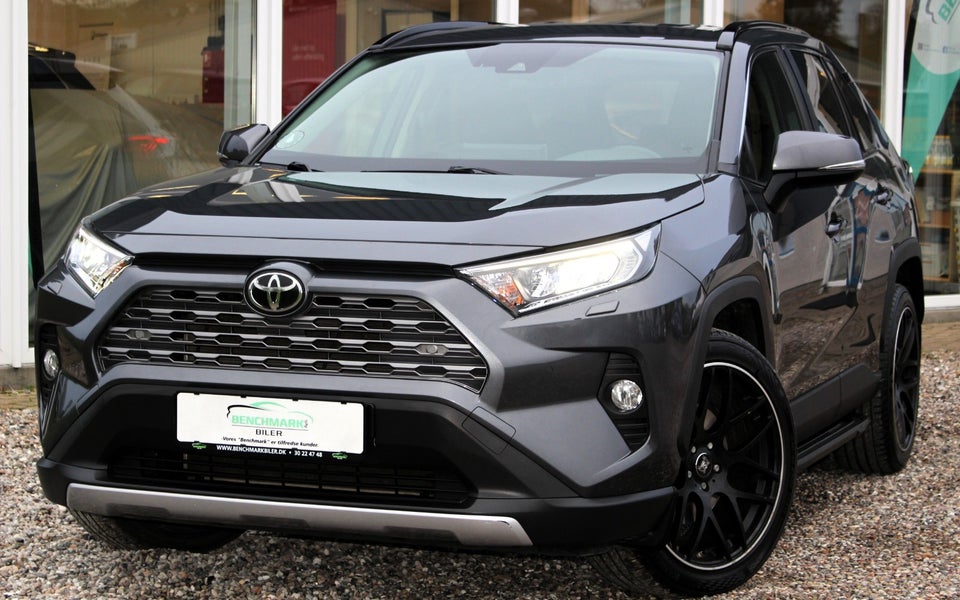 Toyota RAV4 2,0 T3 Comfort e-CVT 5d