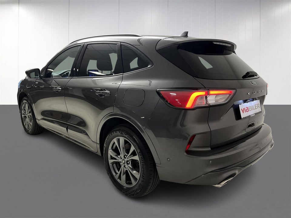 Ford Kuga 2,5 PHEV ST-Line X CVT 5d