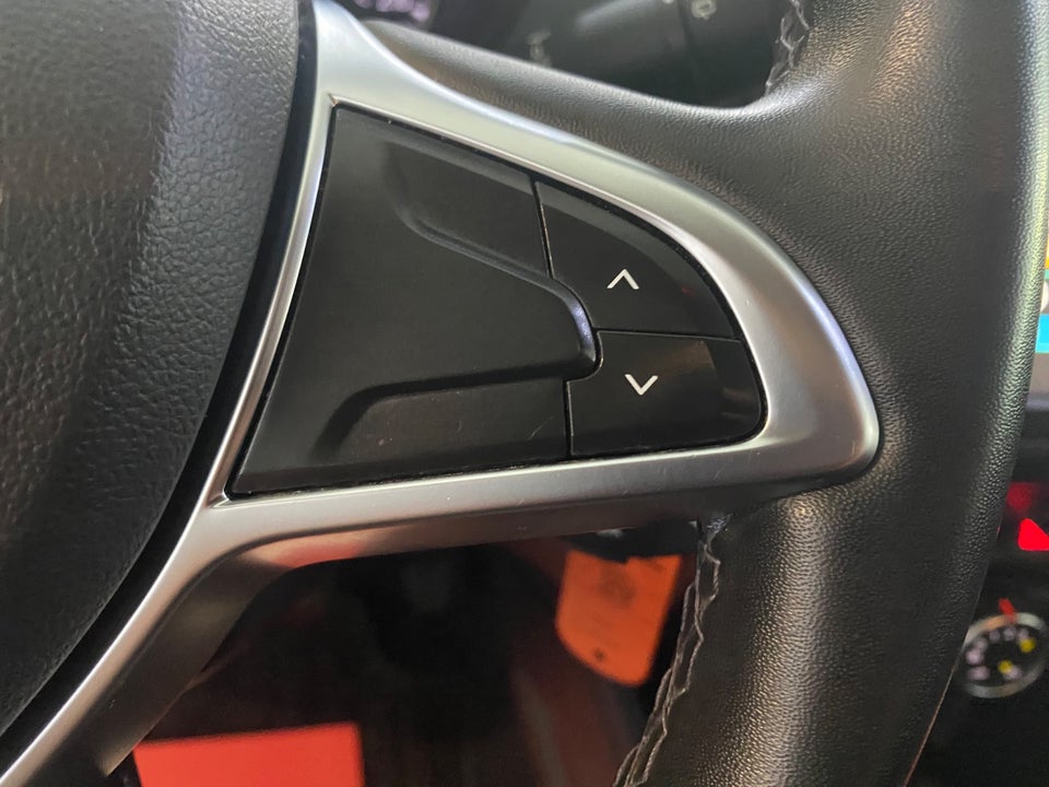 Dacia Duster 1,0 TCe 100 Prestige 5d