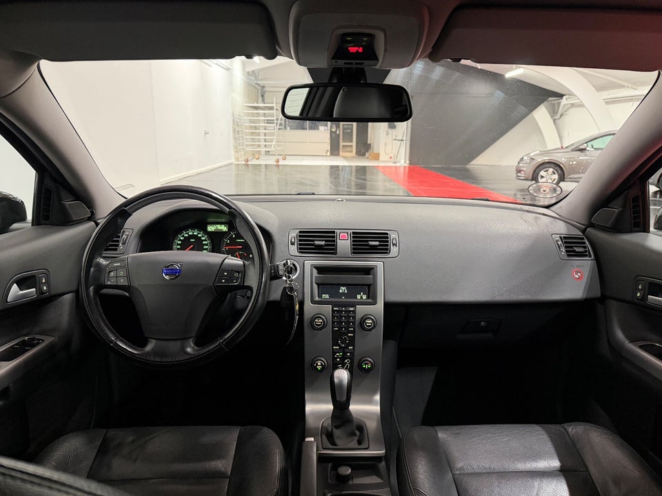 Volvo C30 2,0 Kinetic 3d