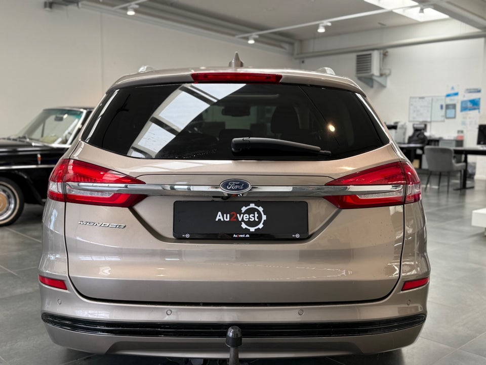 Ford Mondeo 2,0 HEV Titanium stc. CVT 5d