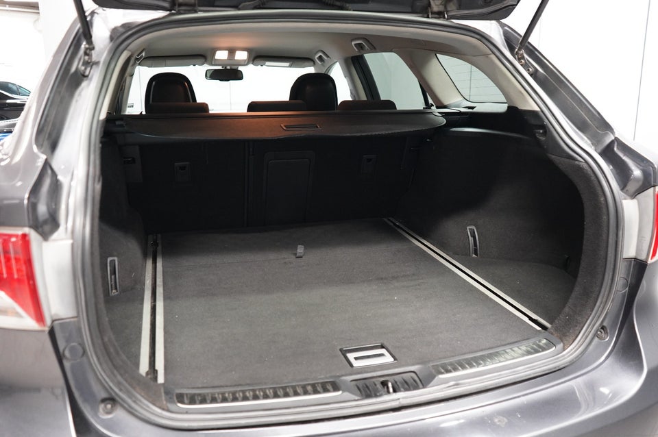 Toyota Avensis 2,0 VVT-i T3 stc. 5d
