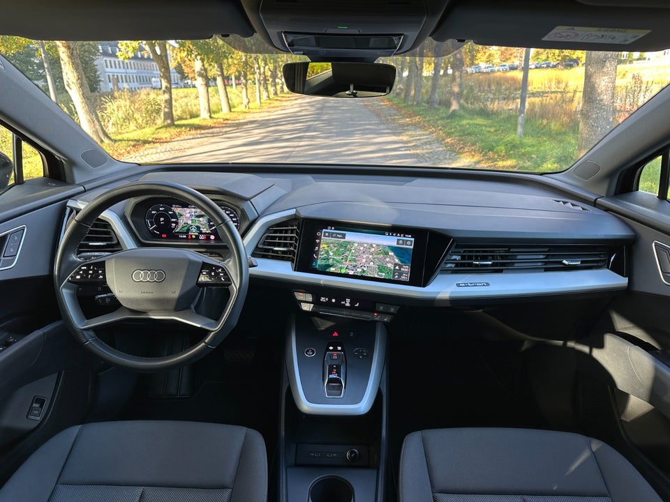 Audi Q4 e-tron 40 Advanced 5d