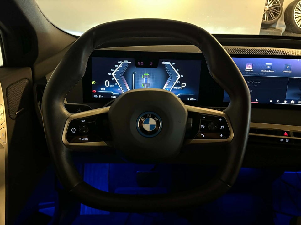 BMW iX xDrive50 Supercharged 5d