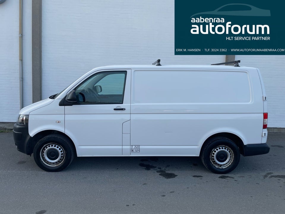 VW Transporter 2,0 TDi 114 Kassevogn kort BM