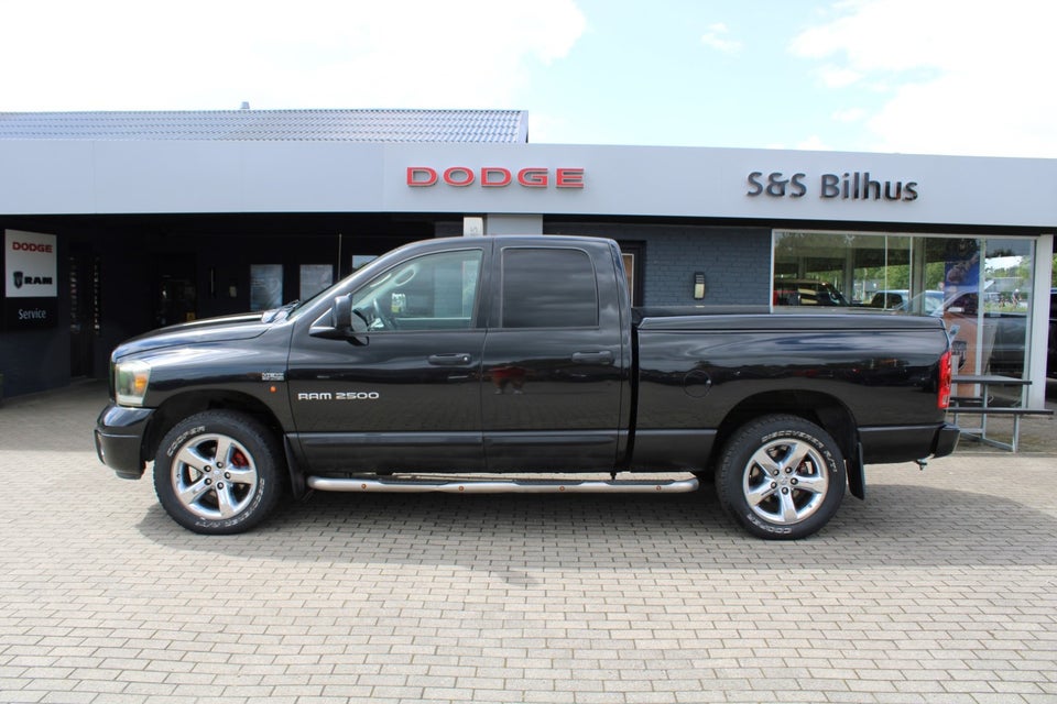 Dodge RAM 1500 5,7 V8 Hemi Sport aut. 4d