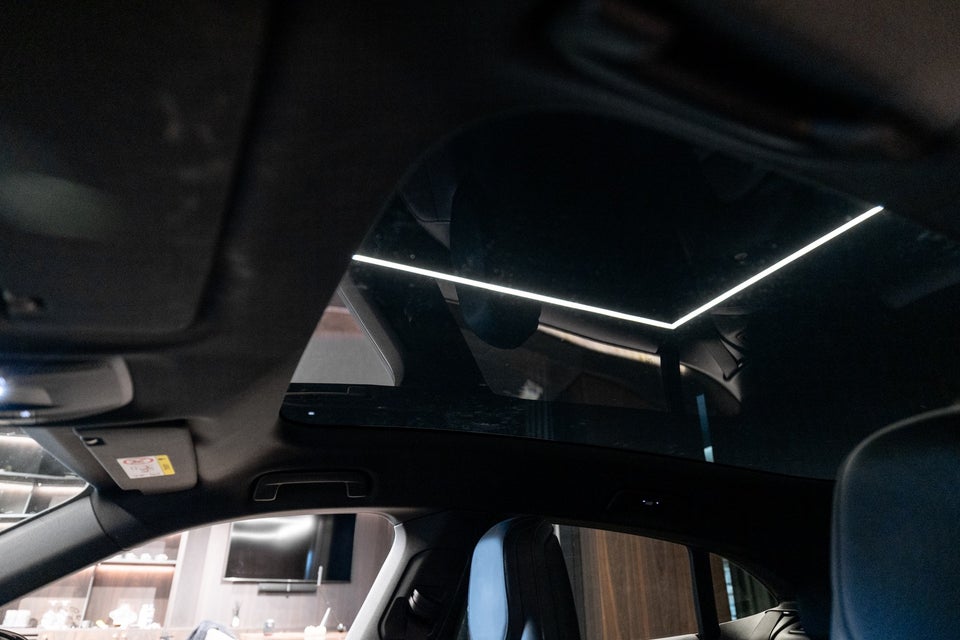 Porsche Taycan 4 Performance+ Cross Turismo 5d