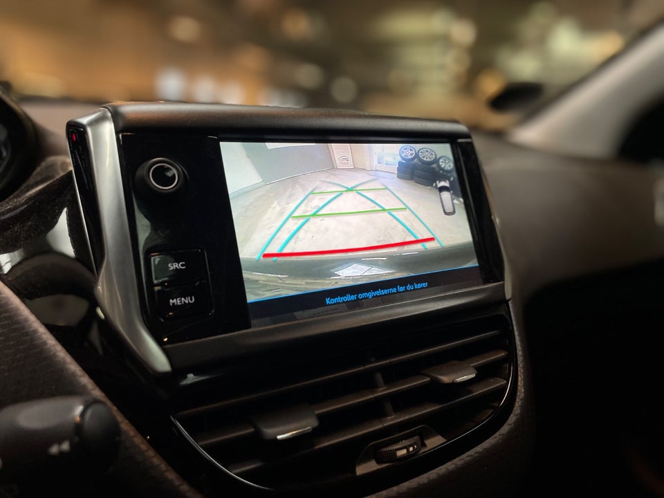 Peugeot 208 1,6 BlueHDi 100 Allure Sky 5d