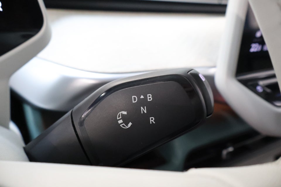 VW ID.Buzz 77 Pro SWB 5d