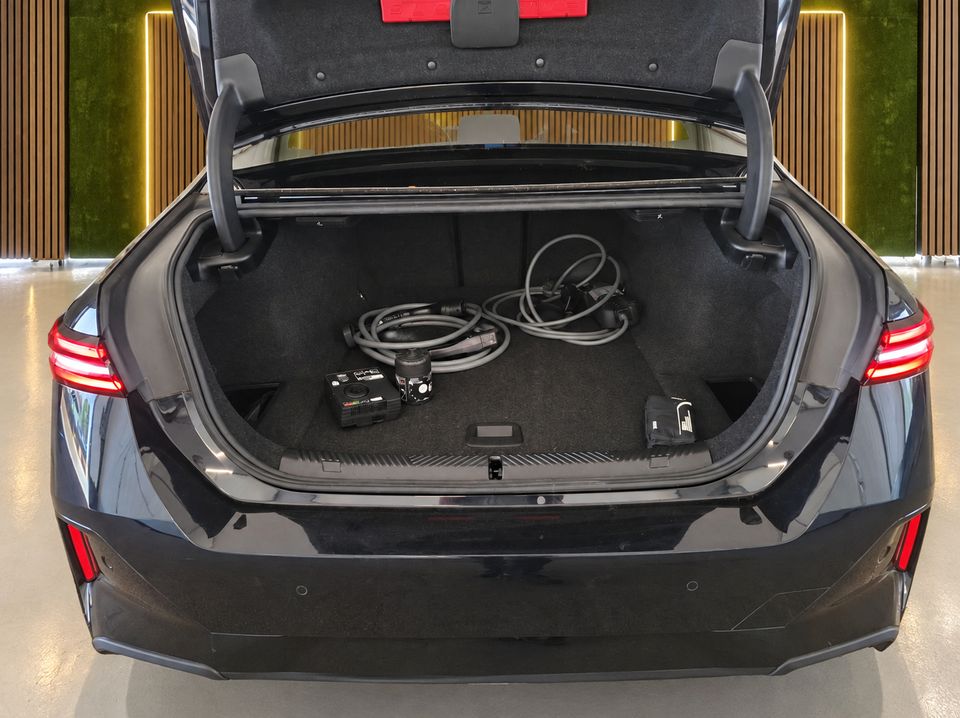 BMW i5 xDrive40 M-Sport Pro 4d