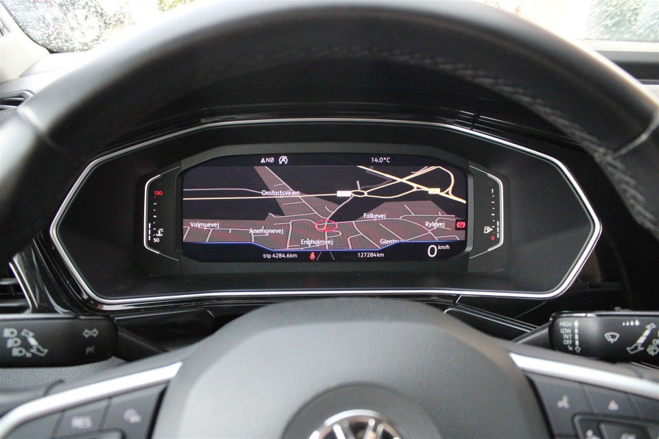 VW T-Cross 1,0 TSi 115 First Edition 5d
