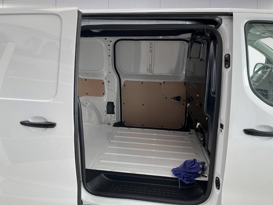 Citroën Jumpy 2,0 BlueHDi 145 L3 FlexLine