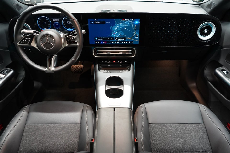 Mercedes CLA250+ EQ Advance Edition 4d