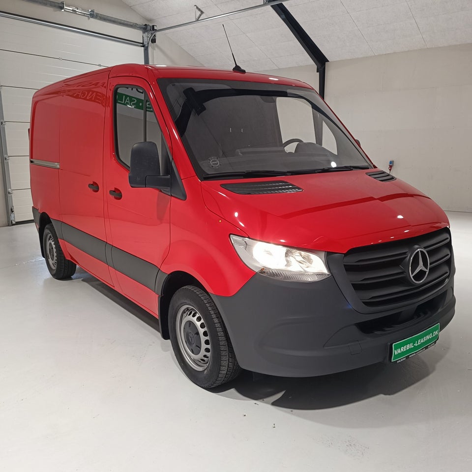 Mercedes Sprinter 215 2,0 CDi A1 Kassevogn aut. FWD