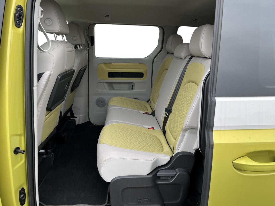 VW ID.Buzz 77 Pro SWB 5d