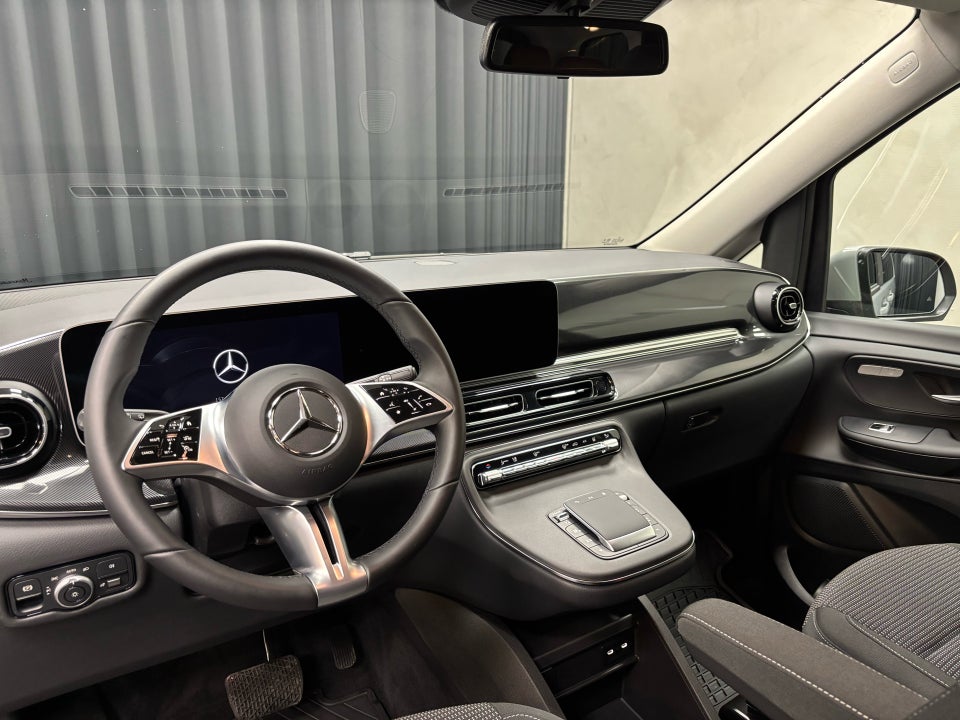 Mercedes EQV300 L