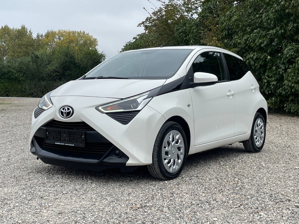 Toyota Aygo 1,0 VVT-i x-pression 5d