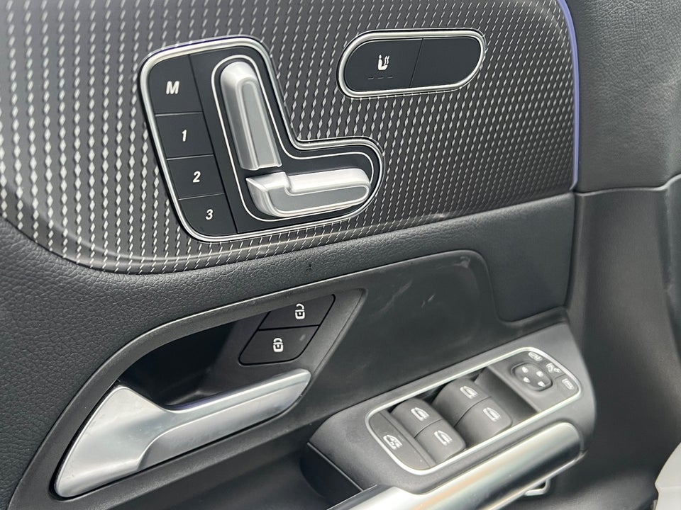 Mercedes EQA250+ Progressive 5d