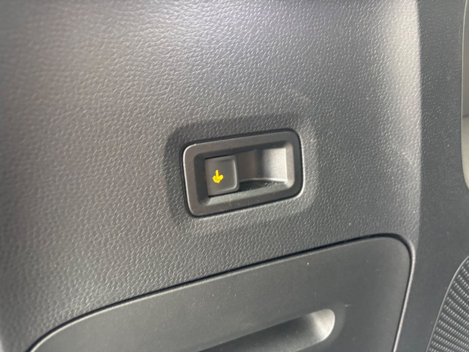 VW ID.Buzz 79 Life+ SWB 5d