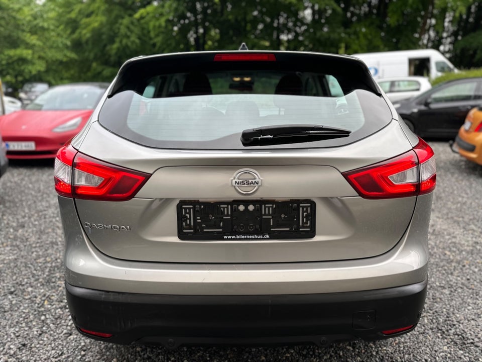 Nissan Qashqai 1,2 Dig-T 115 Tekna X-tr. 5d