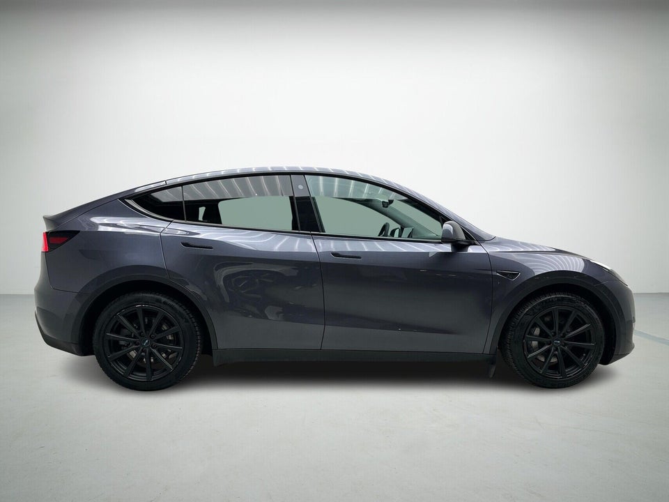 Tesla Model Y Long Range AWD 5d