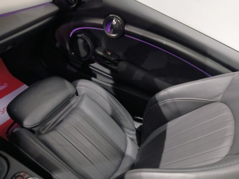 MINI Cooper SE Yours Trim 3d