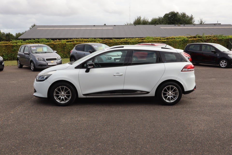 Renault Clio IV 0,9 TCe 90 Dynamique Sport Tourer 5d