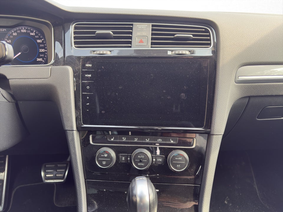 VW Golf VII 1,5 TSi 150 R-line DSG Van 5d