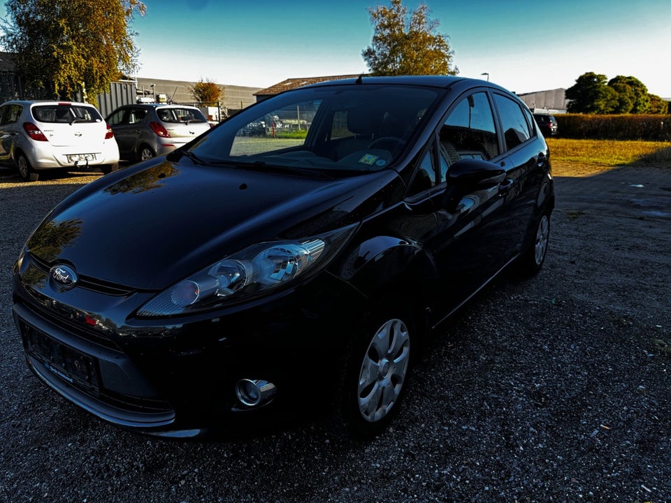 Ford Fiesta 1,4 Trend 5d