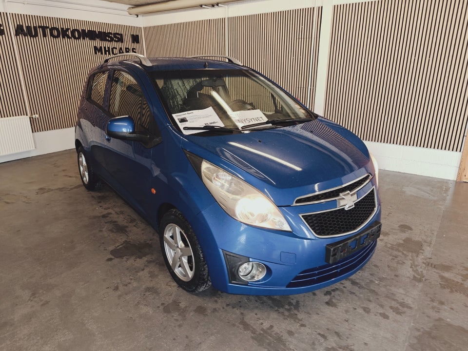 Chevrolet Spark 1,0 LE 5d