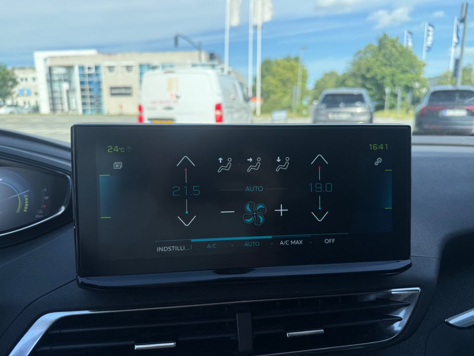 Peugeot 3008 1,6 Hybrid Allure Pack EAT8 5d