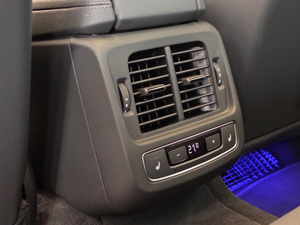 Audi e-tron GT quattro 4d